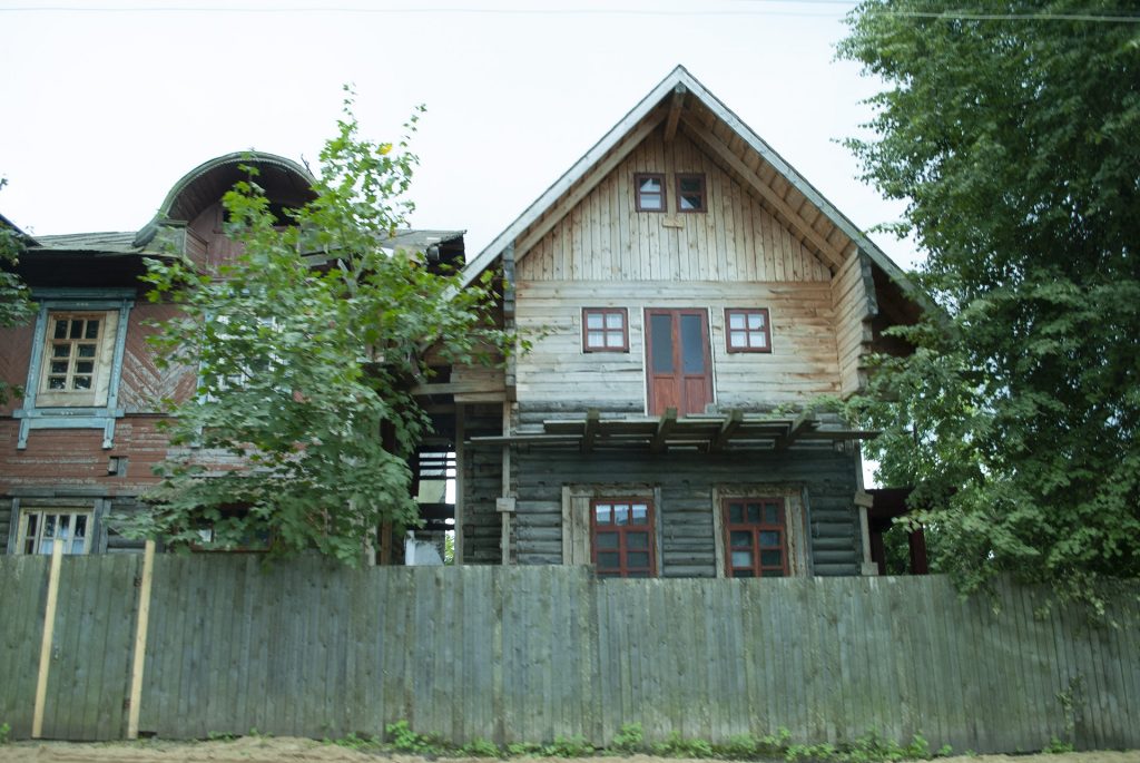 новый деревянный дом в Калязине
